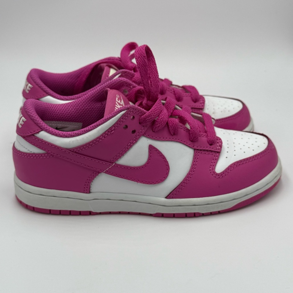 Nike Dunk Fuchsia and white Low-Top Sneakers size 1Y